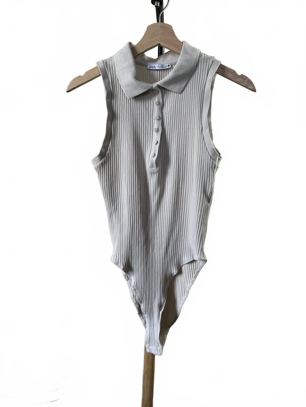 Zara Sleeveless Ribbed Button-Up Bodysuit with Collar